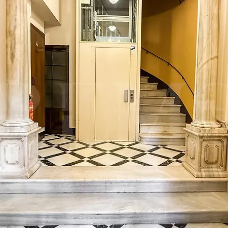 Spacious In Old Town Rems Lejlighed Málaga