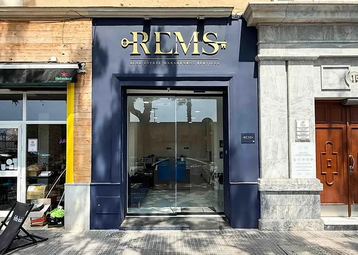 Spacious In Old Town Rems * Málaga