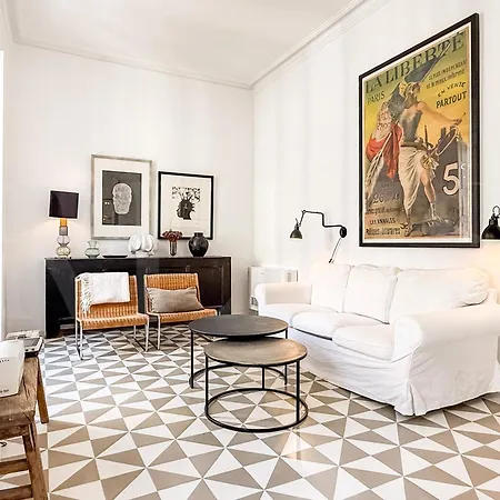 Daire Spacious In Old Town Rems